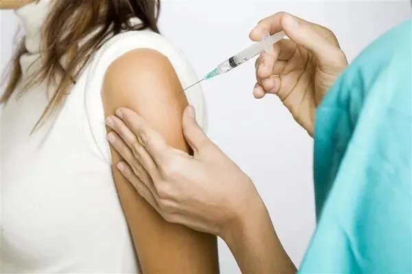 NEJM：接种第三针BNT162b2疫苗预防新冠肺炎感染的有效性高达95.3%