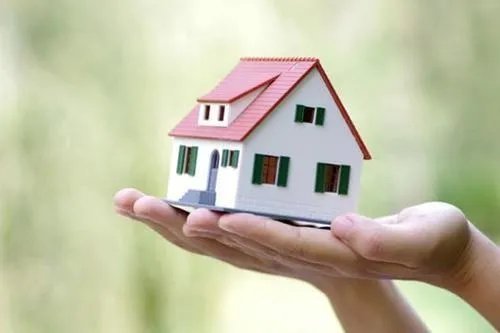 男子离婚330万元房产仅得2.8万元,这样的份额是如何划分的?