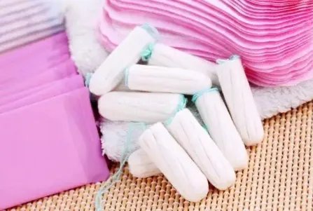 高铁不卖卫生巾，为啥“昆铁+”卖了超一万？铁路客服对此作何回应？