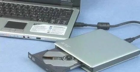 dvd光盘怎么在电脑上看