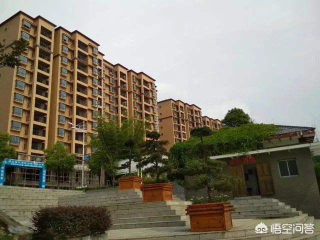 麻城公园城上城现在房价是多少？二手房的价格又是多少？