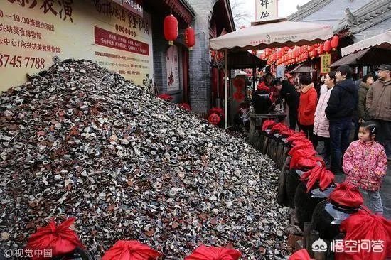 西安“摔碗酒”是什么?上万游客来西安喝碗酒,为什么这么火?
