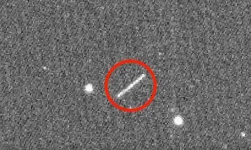 历史上是否曾有小行星与地球擦肩而过的现象发生呢?