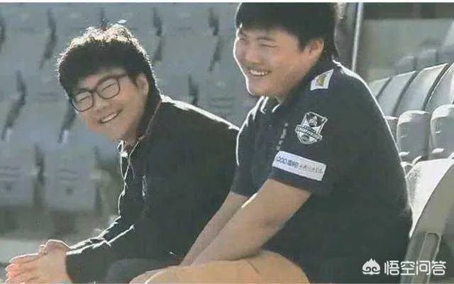 前IG辅助Tabe疑似加盟RNG任BP教练,微博发文称有重大消息,RNG这是要大变天吗?