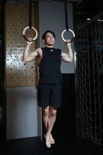 南拳妈妈组合中,39岁张杰参加健美比赛,体脂低至8%,这肌肉是认真的吗?