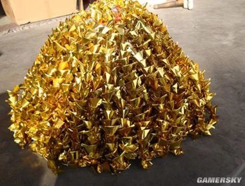 明年请为我烧个女友下去 清明节的奇葩祭品