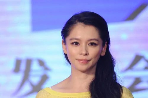 徐若瑄和吴建豪爆出地下恋情,当时都出现过哪些情感风波?