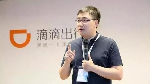 滴滴美团如果拒不整改将要被下架,为何出租车也有预约服务却没人坐出租车?