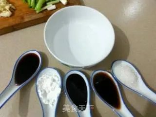家常宫爆鸡丁