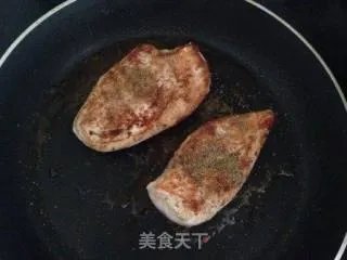 鸡肉意面沙拉