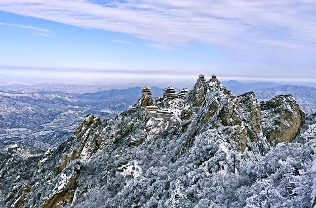 老君山冬天的雪景好看吗?