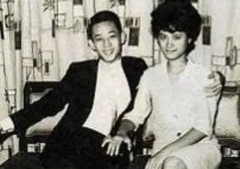 杨受成年轻