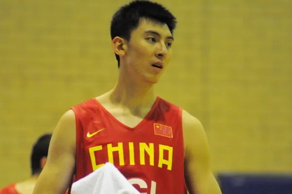 前北京男篮前锋吉喆突然去世,你对他有何记忆?