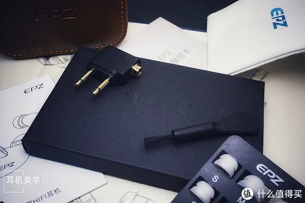 动铁耳机