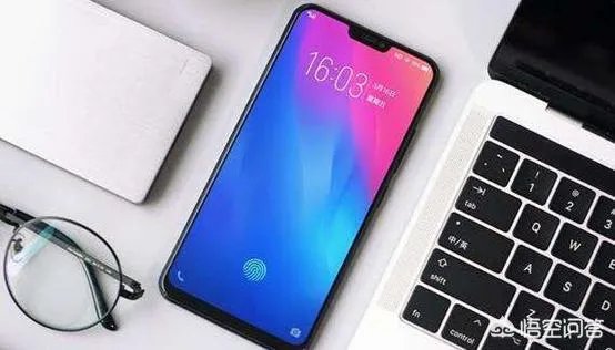 看了华为荣耀10的发布会,你觉得和VIVO X21相比怎么样?
