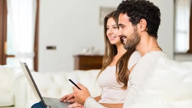 “Ella生育后遗症”引热议,女人们承受了什么?
