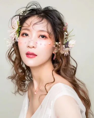 哪个美容化妆培训学校最好