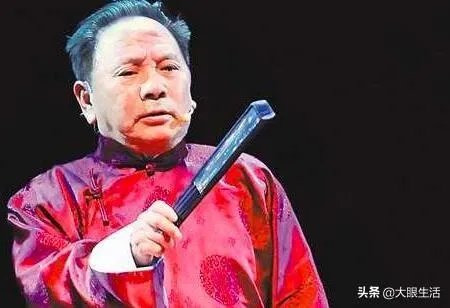 在中国的评书界里,谁能称得上“大师”?举例说明一下?