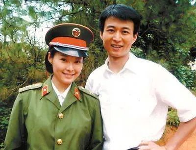 袁立有什么背景?和浙江卫视《演员的诞生》开撕