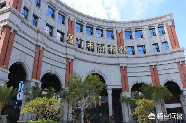 外地游客去厦门集美有什么好吃好玩的可以推荐?
