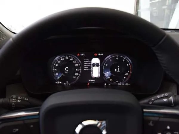 沃尔沃XC40行情调查,郑州地区最高优惠5万元,售价21.48万元起