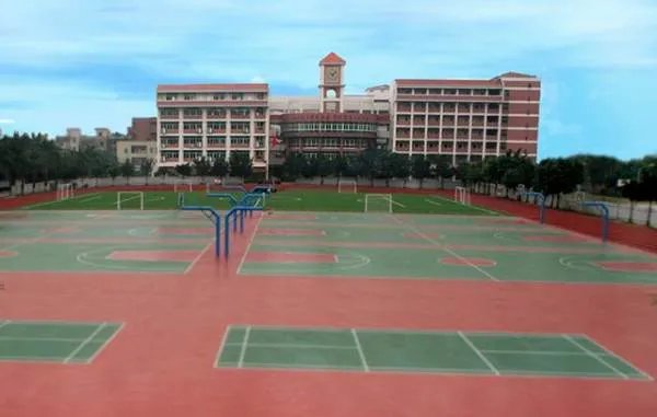 学生集体倒掉营养餐,为何原因却让大家出乎意料?