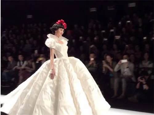 中国十大婚纱店排名是怎么样的 国内十大婚纱品牌排行榜