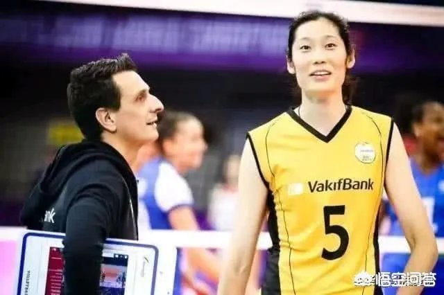 中国女排3-0横扫排行榜第一的土耳其队,对这场比赛有何评述?