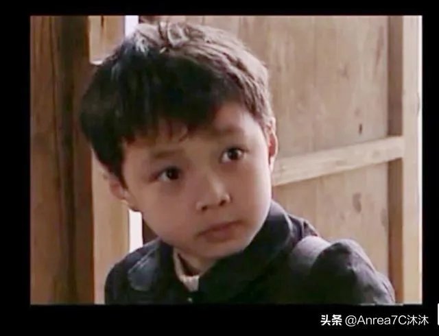 你如何看待张艺兴假唱风波?深夜小作文感动你了吗?