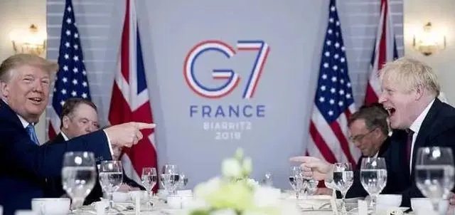 英国首相约翰逊下周一恢复工作,你猜他对英国人最想说的话是什么?