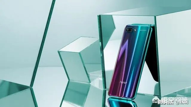 看了华为荣耀10的发布会,你觉得和VIVO X21相比怎么样?