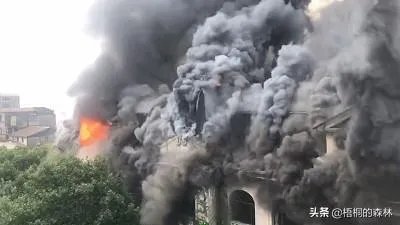 武汉汉口胜利街江汉饭店发生火情,现场明火已被扑灭, 你怎么看?