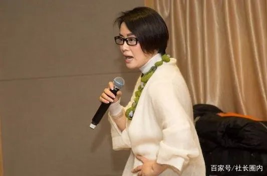 曾打败毛阿敏夺冠，被弟弟暴打失聪患抑郁症，后沦为保姆，她是谁？
