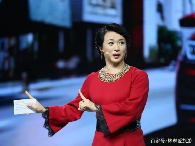 金星老公被问及如何解决生理问题时四字回应,网友:涨知识了。你怎么看?