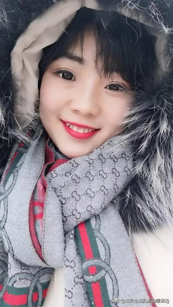 如何看待喜欢通过社交软件交友的人?