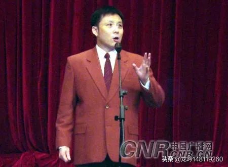 在中国的评书界里,谁能称得上“大师”?举例说明一下?