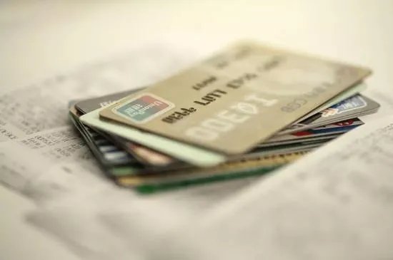影响你的银行账户和移动支付央行规定新变化是什么?