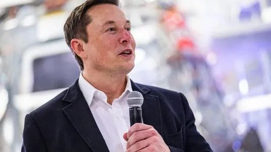 马斯克成为全球第二大富豪，他在2020年里是如何突飞猛进的？