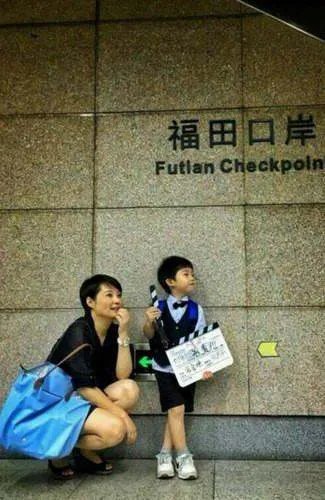 袁立有什么背景?和浙江卫视《演员的诞生》开撕