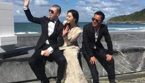 与王中磊一见钟情,如今结婚25年的人是谁?