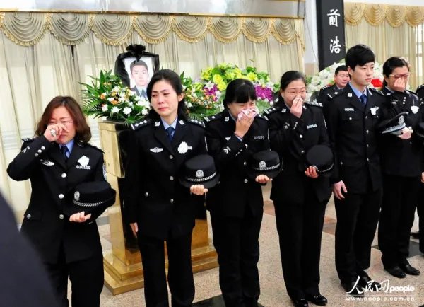 黄升的介绍