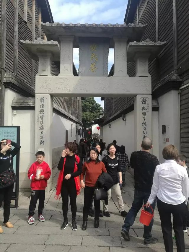 华东五市旅游都有什么推荐的景点和旅游线路。谢谢?