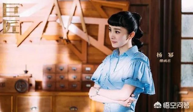 杨幂主演的《筑梦情缘》收视、口碑扑街,曾经的流量女王,为何扛不动收视了?
