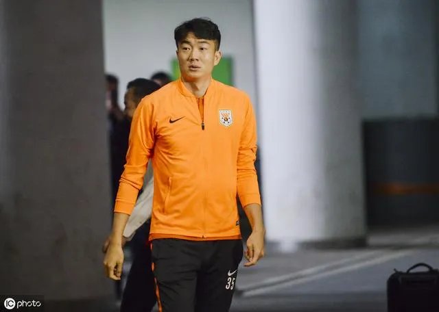 再现“你行你上”!戴琳赛后在社交平台上回怼球迷的批评。对此你有何看法?