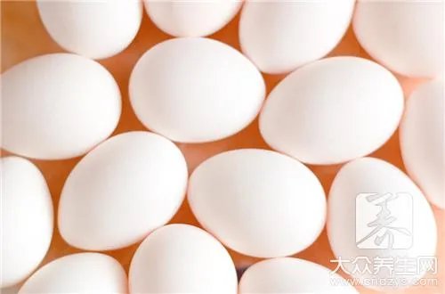 艾叶和鹅蛋的功效以及如何用艾叶煮鹅蛋去胎毒