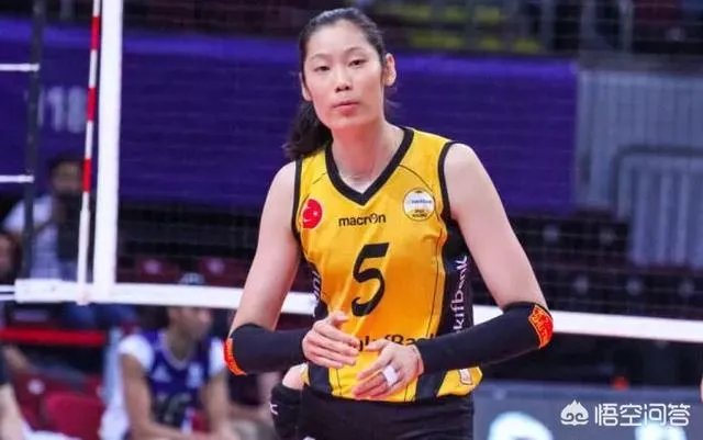 中国女排3-0横扫排行榜第一的土耳其队,对这场比赛有何评述?