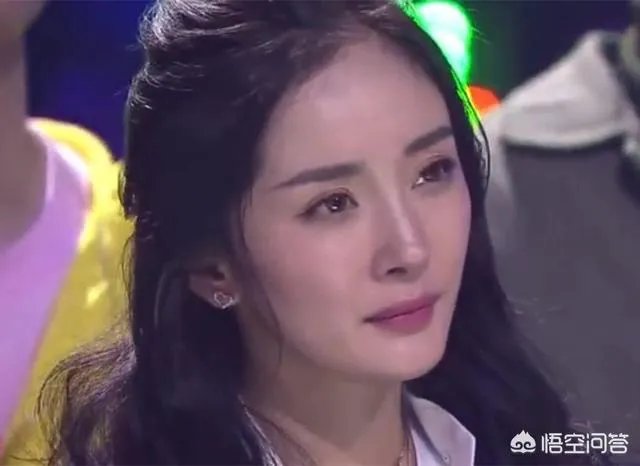 杨幂主演的《筑梦情缘》收视、口碑扑街,曾经的流量女王,为何扛不动收视了?