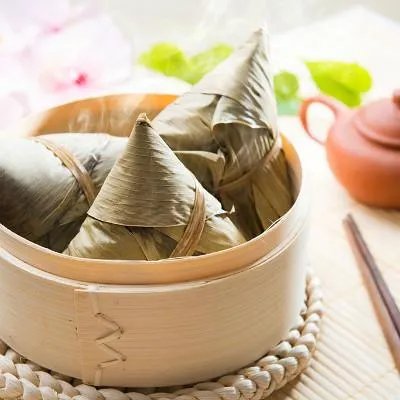 白发会越拔越多吗