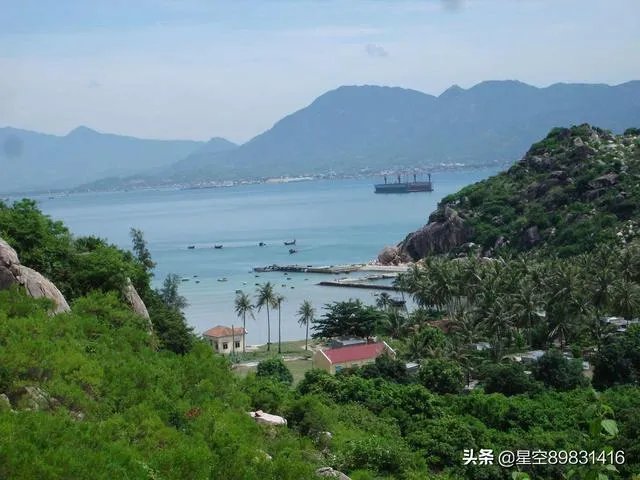 落后的越南是非英语国家,为何外国人比较多?
