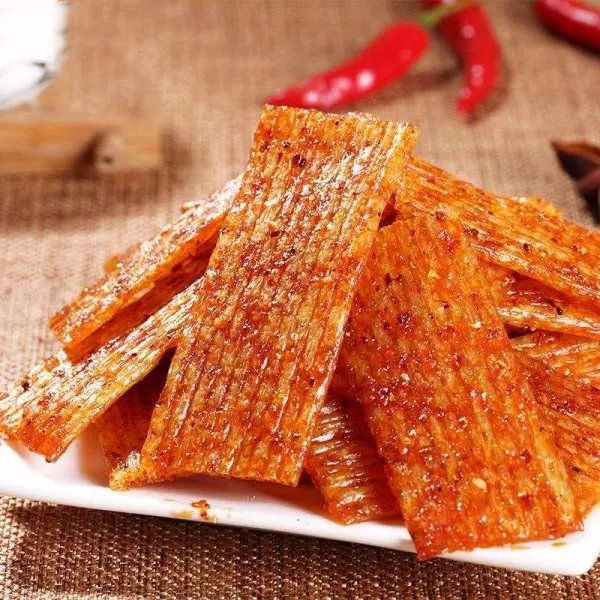 湖南辣条专业开学进行吃辣条考试,你看好这个专业的前景吗?